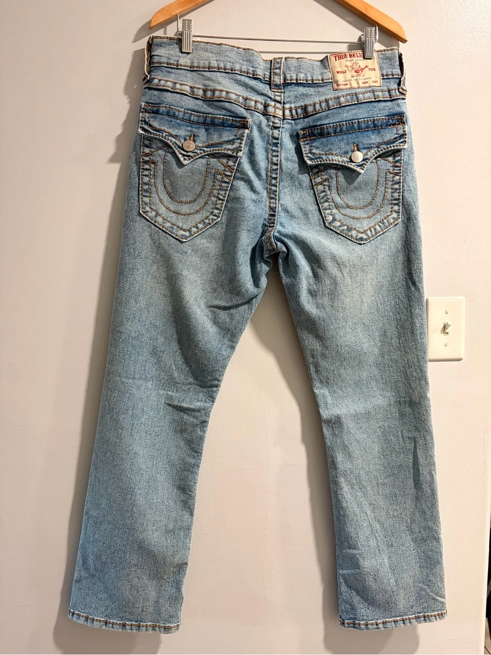 True Religion Mens Light Blue Denim Jeans - RICKY Relaxed Straight